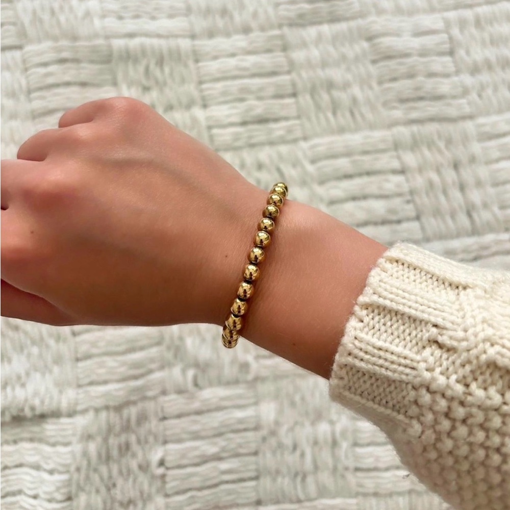 Gold Beaded adjustable Bracelet